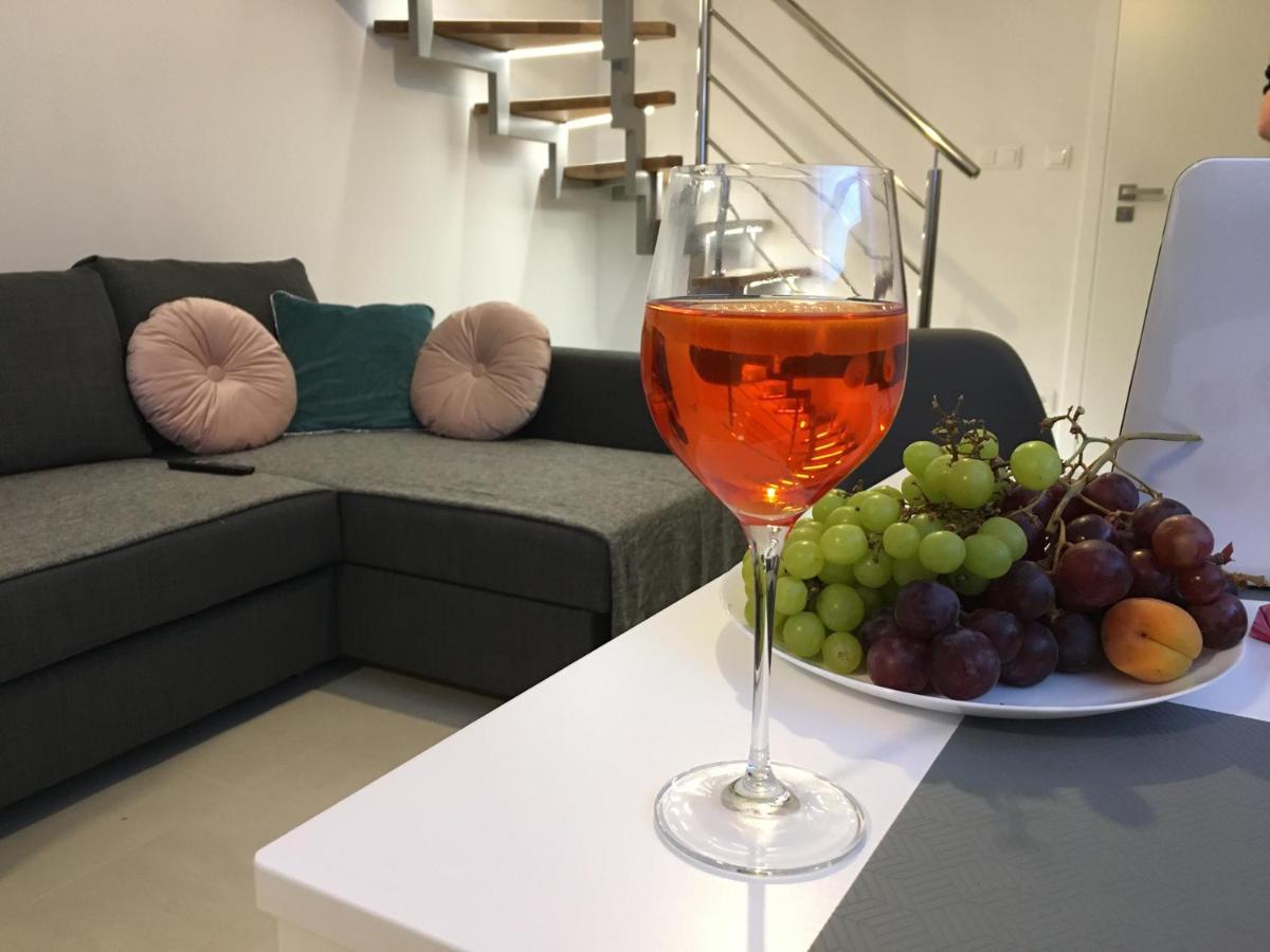 Domki Apartamentowe Italia Karwia Exteriör bild