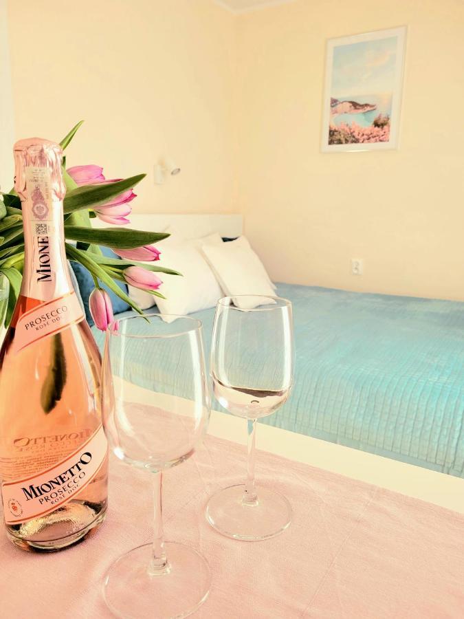 Domki Apartamentowe Italia Karwia Exteriör bild