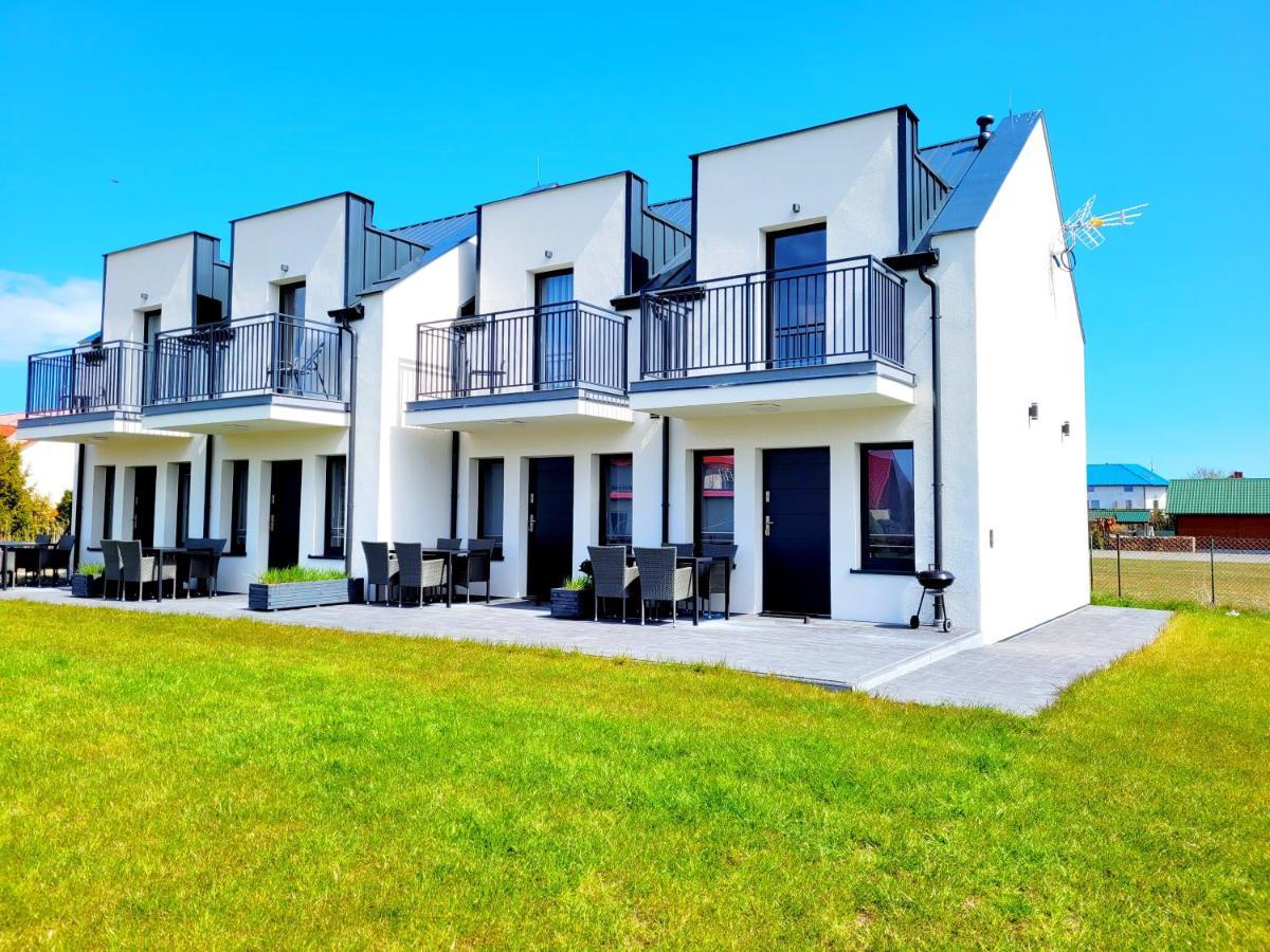Domki Apartamentowe Italia Karwia Exteriör bild