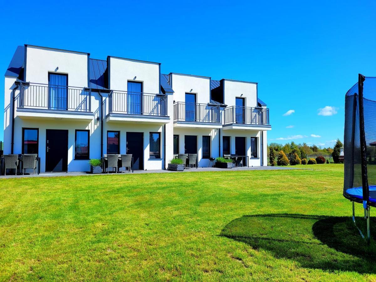 Domki Apartamentowe Italia Karwia Exteriör bild