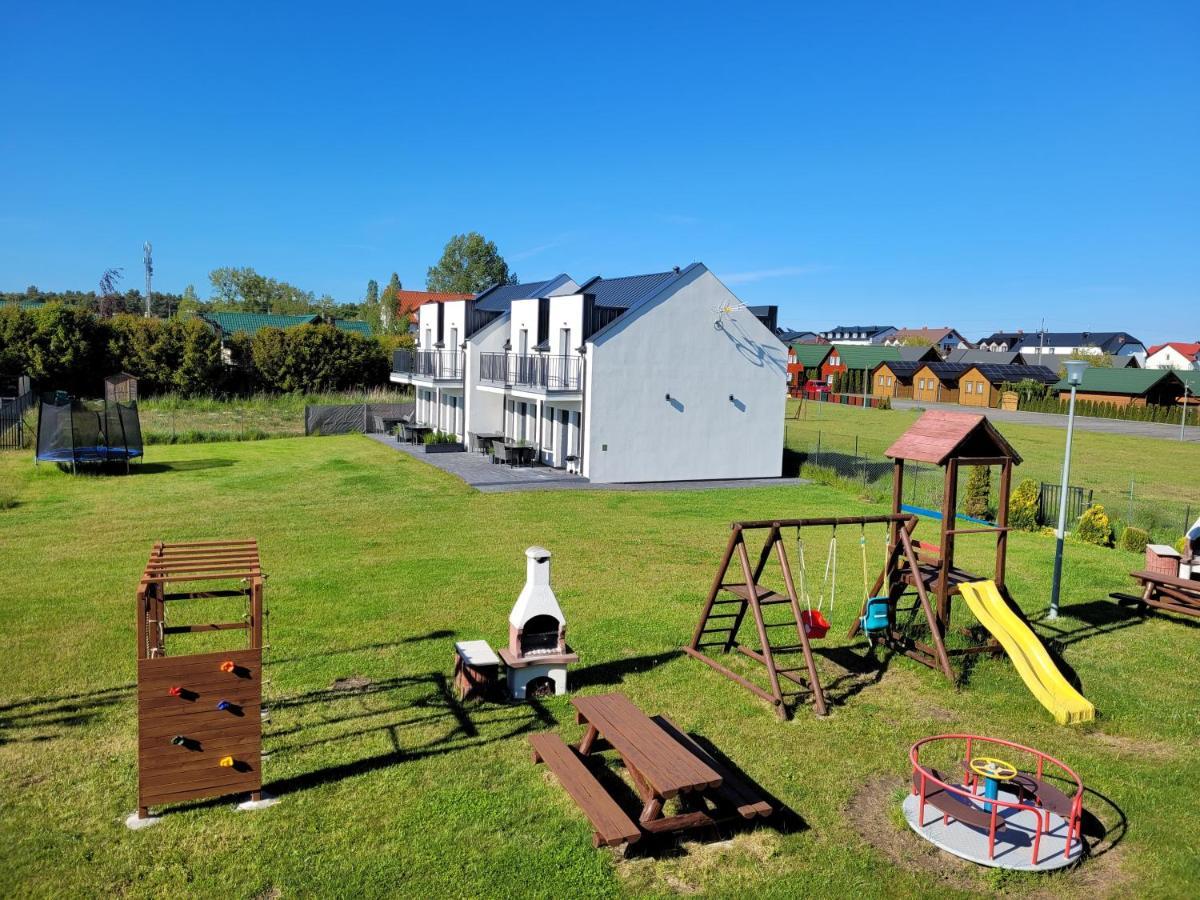 Domki Apartamentowe Italia Karwia Exteriör bild