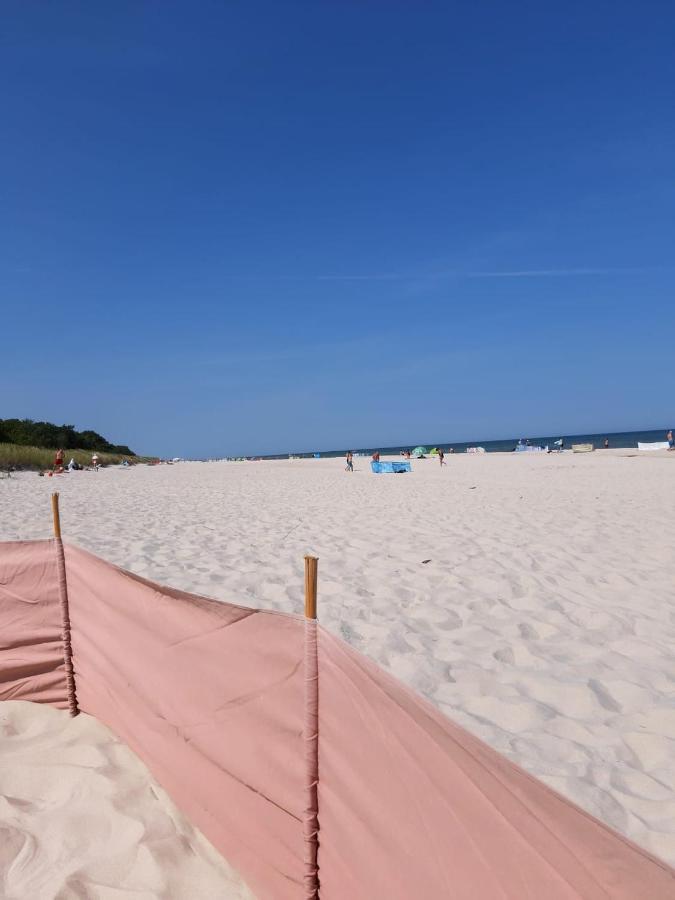Domki Apartamentowe Italia Karwia Exteriör bild