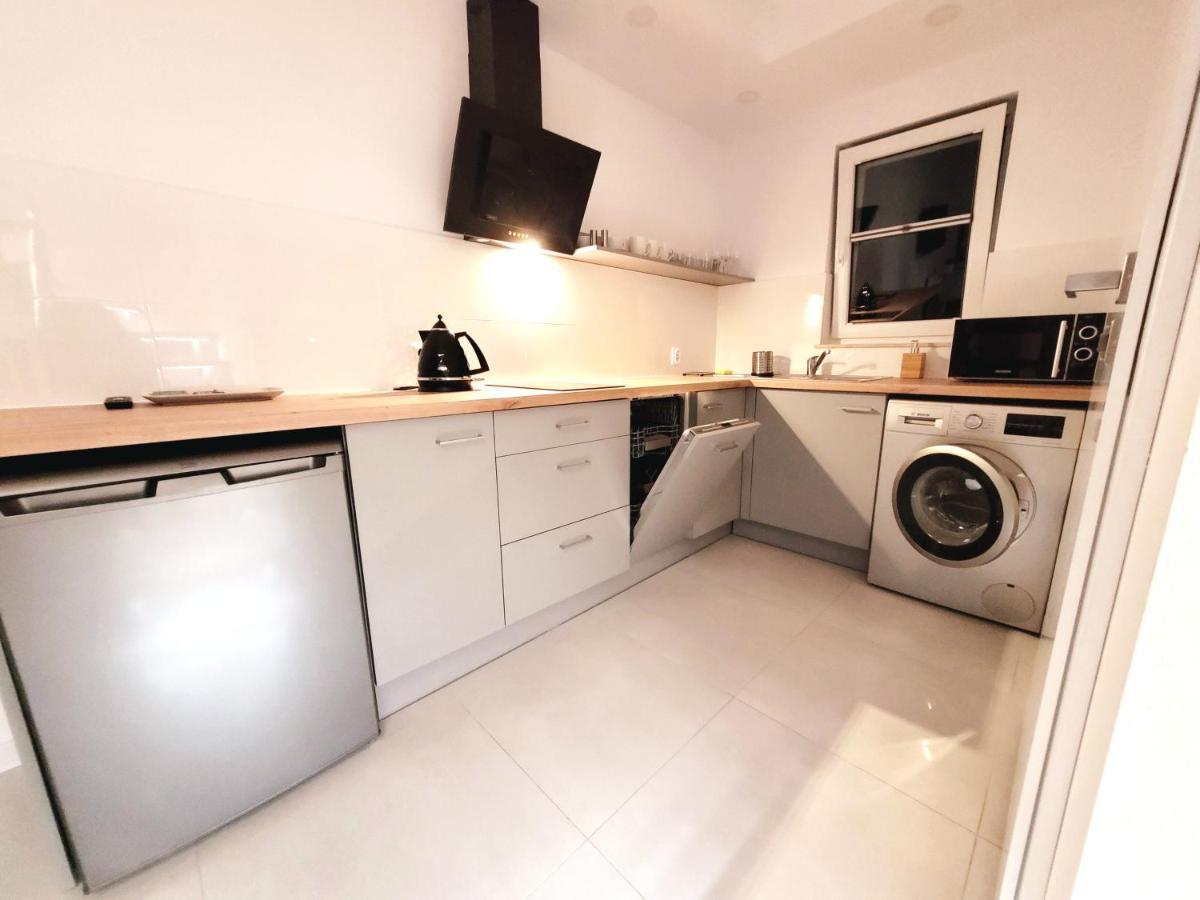 Domki Apartamentowe Italia Karwia Exteriör bild