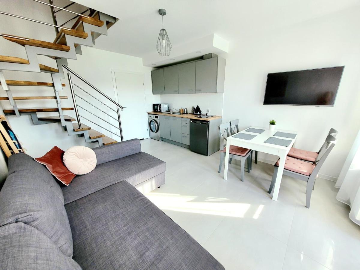 Domki Apartamentowe Italia Karwia Exteriör bild